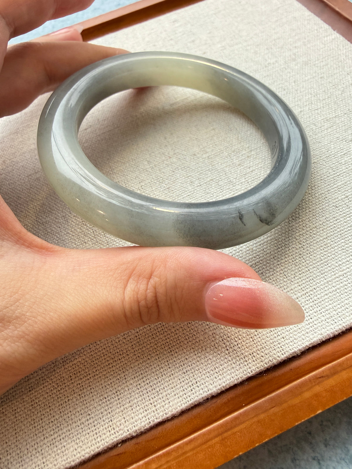 Grey Jadeite Bangle | CongCong Jade